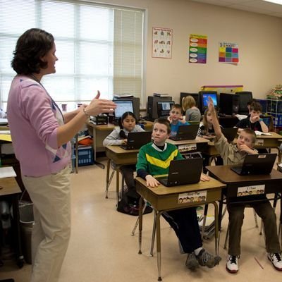 The Rise of 1:1 Devices in Education: A Game-Changer for Schools