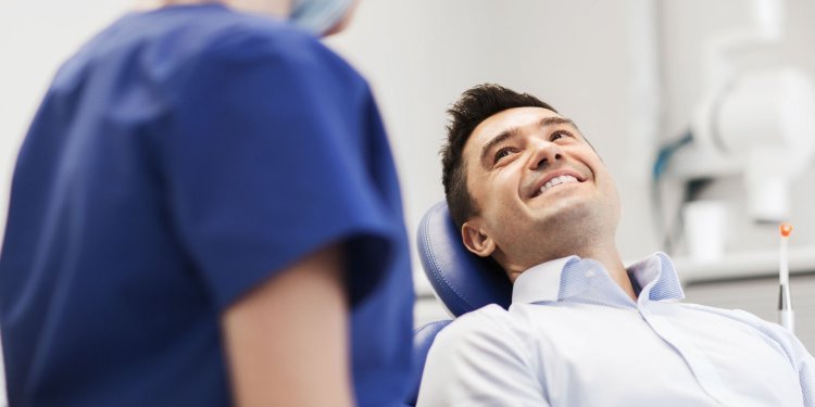 When a Smile Can't Wait: Understanding Emergency Dental Care