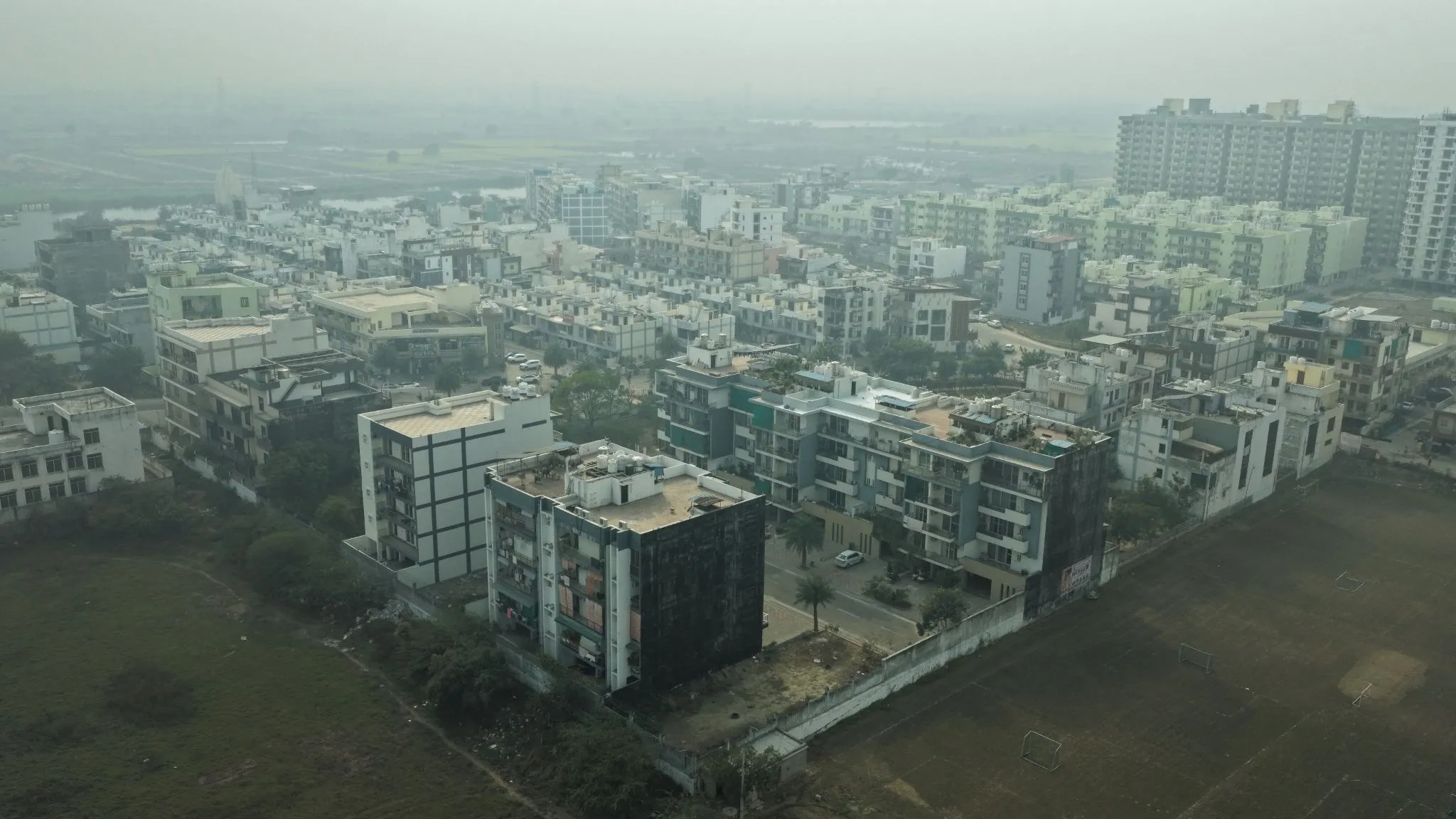 Flats near delhi 
