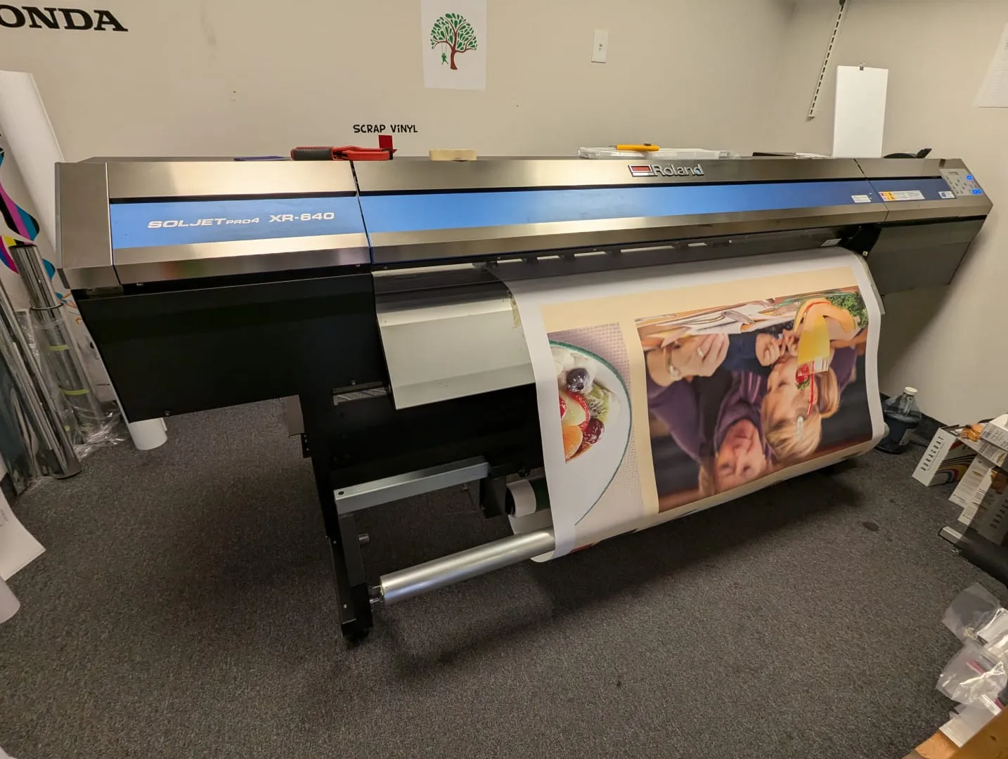 Elevate Your Business Identity: Precision Sign Manufacturing in Toronto