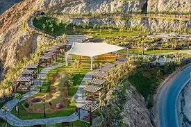Hatta Tour – Explore Mountains and Scenic Landscapes